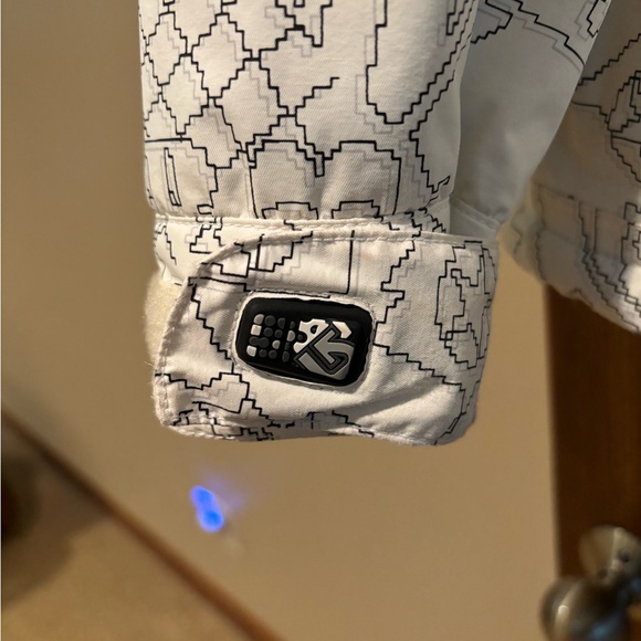 Burton Ski shell and pants - Picture 11 of 15